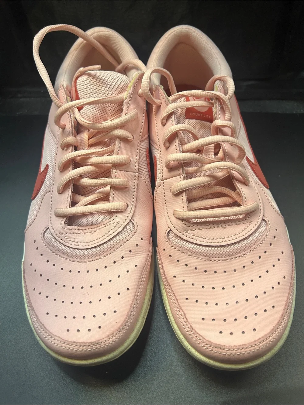 Nike Women's Low-Top Sneakers in Blush with Coral Swoosh